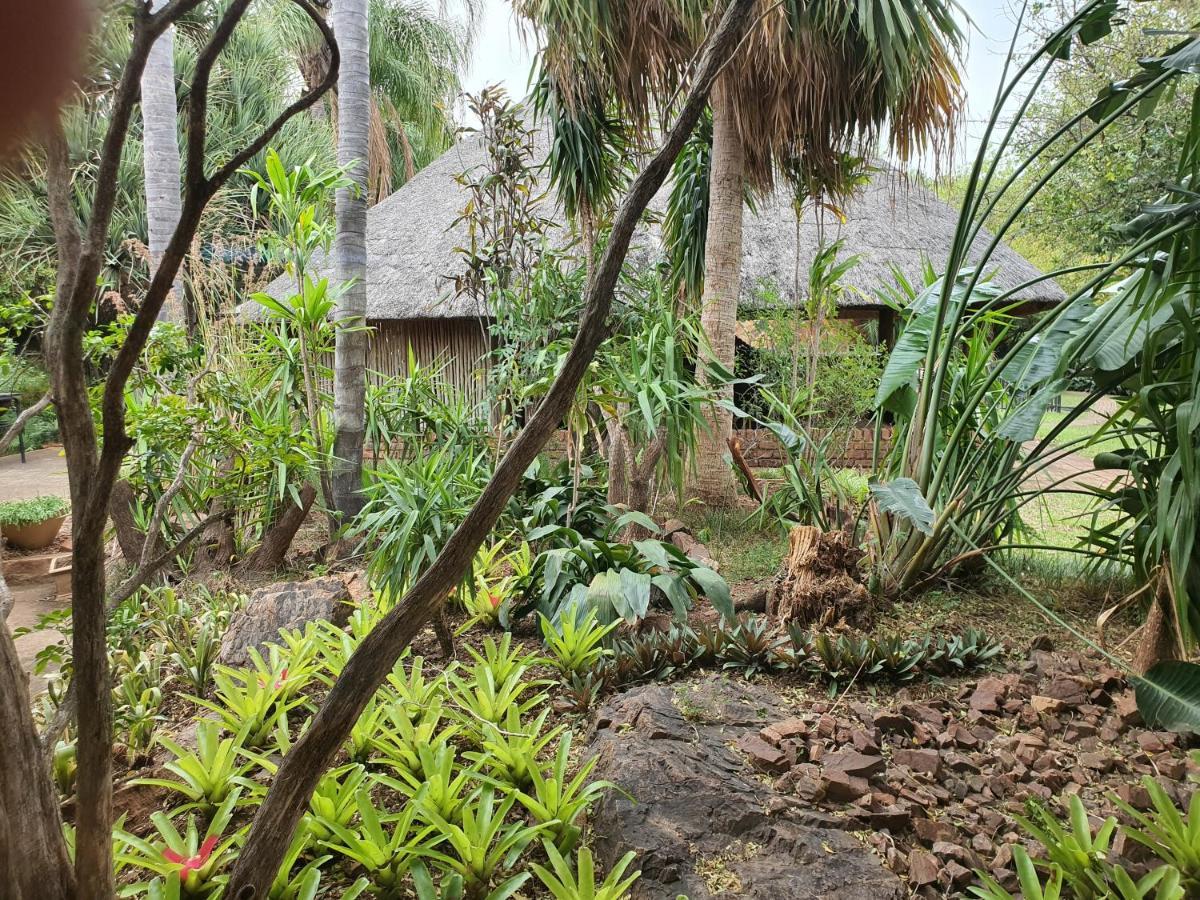 Selati 103 Guest Cottages Malalane Exterior foto